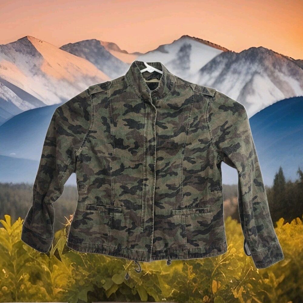 Charlie Paige‎ women's full-zip jacket, size large, camouflage